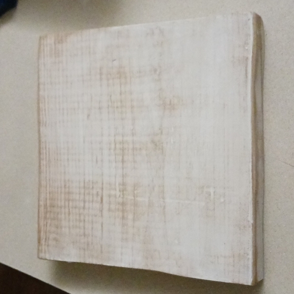 PICKUP FALL DECORATION - Picture 3 of 3